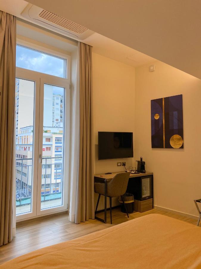 Municipio Luxury Suite نابولي المظهر الخارجي الصورة