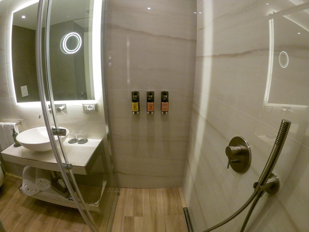 Municipio Luxury Suite نابولي المظهر الخارجي الصورة